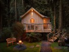 Birdhouse Treehouse with Hot Tub in Somerset